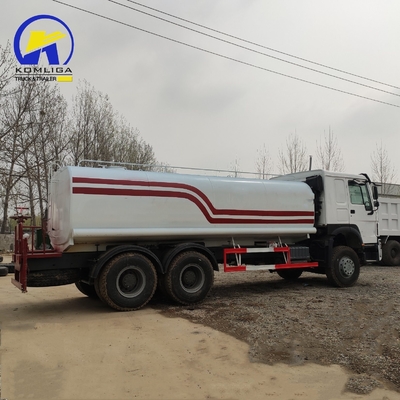 20 κυβικά μέτρα Sinotruck HOWO 6X4 Καμιόνι δεξαμενής ψεκασμού νερού με κινητήρα Wd615.47