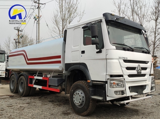 20 κυβικά μέτρα Sinotruck HOWO 6X4 Καμιόνι δεξαμενής ψεκασμού νερού με κινητήρα Wd615.47