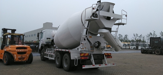 8-10cbm HOWO Shacman Cement Mixer Truck χειροκίνητη μετάδοση για την Αφρική