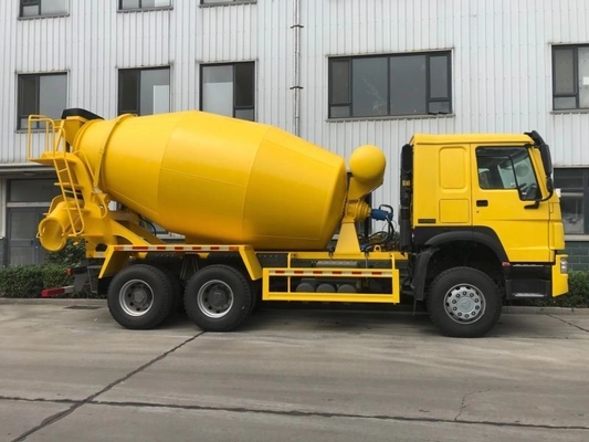 8-10cbm HOWO Shacman Cement Mixer Truck χειροκίνητη μετάδοση για την Αφρική