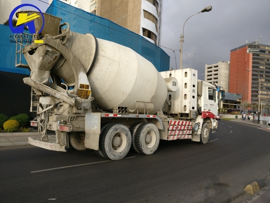 Σχεδιασμός ακτινοειδών ελαστικών Shacman F3000 Φορτηγό μικτήρα σκυροδέματος για μεγάλα κατασκευαστικά έργα