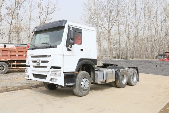 Δυνατότητα 25-30 τόνων HOWO CNG Tractor Truck/Cargo Truck/ για μεταφορές μεγάλης χωρητικότητας