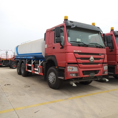 Προσαρμογή Sinotruk HOWO 4X2/6X4/8X4 Χρησιμοποιημένο φορτηγό νερού με 20000 λίτρα όγκο δεξαμενής