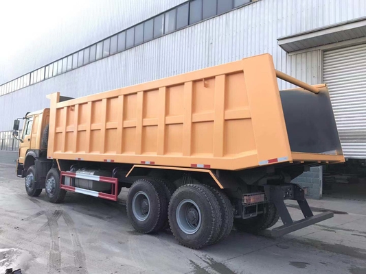351-450hp HOWO 8X4 Heavy Duty Dumper με 12 τροχούς και 300L Tanker καυσίμου