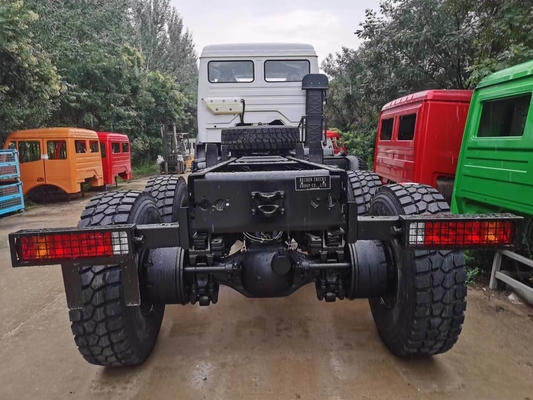Κεφαλή ελκυστήρα Beiben 6X4 με 90 μονοκατεύθυνση πέμπτο τροχό και ελαστικά πιστοποιημένα ECE
