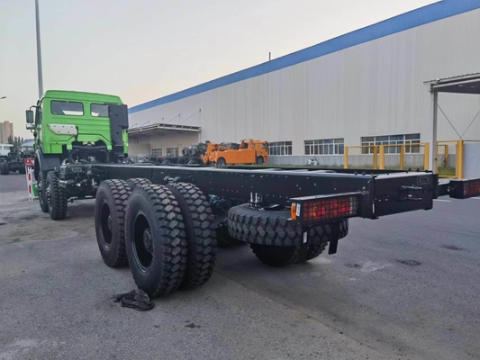 Ισχυρό 351-450hp Beiben 6X4 6X6 Βόρεια Benz Τρακτέρ φορτηγό με μεγάλη χωρητικότητα κινητήρα