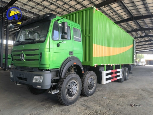 Beiben Benz 8X8 Ντίζελ βαρύ φορτηγό φορτηγό με εκτεταμένη καμπίνα 300L δεξαμενόπλοιου