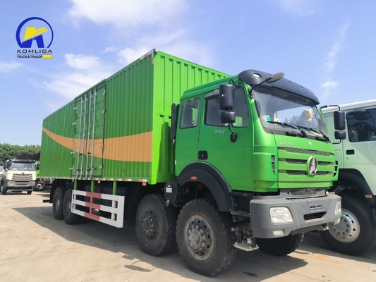 Beiben Benz 8X8 Ντίζελ βαρύ φορτηγό φορτηγό με εκτεταμένη καμπίνα 300L δεξαμενόπλοιου