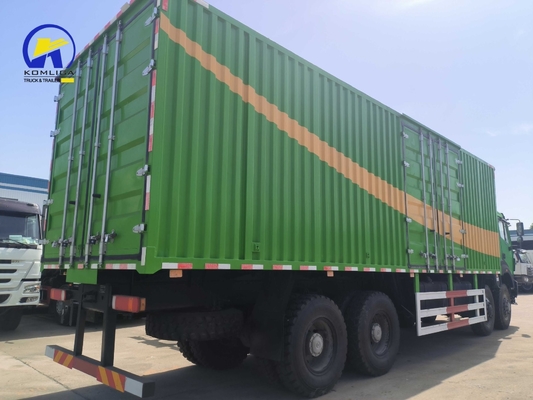 Beiben Benz 8X8 Ντίζελ βαρύ φορτηγό φορτηγό με εκτεταμένη καμπίνα 300L δεξαμενόπλοιου