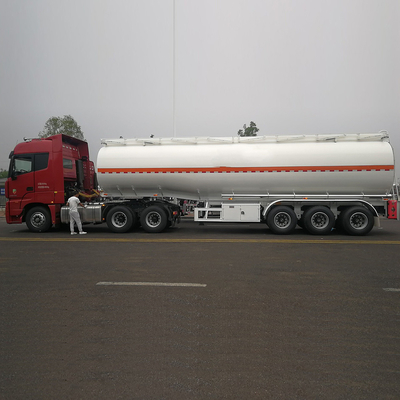 Jost 2 &quot; ή 3,5 &quot; τύπου King Pin Semi Trailer για 45000 λίτρα HOWO καυσίμων