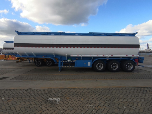 Sinotruk HOWO Τελαρίνο δεξαμενής καυσίμου για την Αφρική