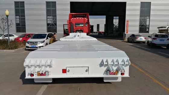2-5 άξονες Sinotruk Semi-trailer με χαμηλό ύψος με σύστημα προσγείωσης 30-100 τόνων χωρητικότητας 12 ελαστικά